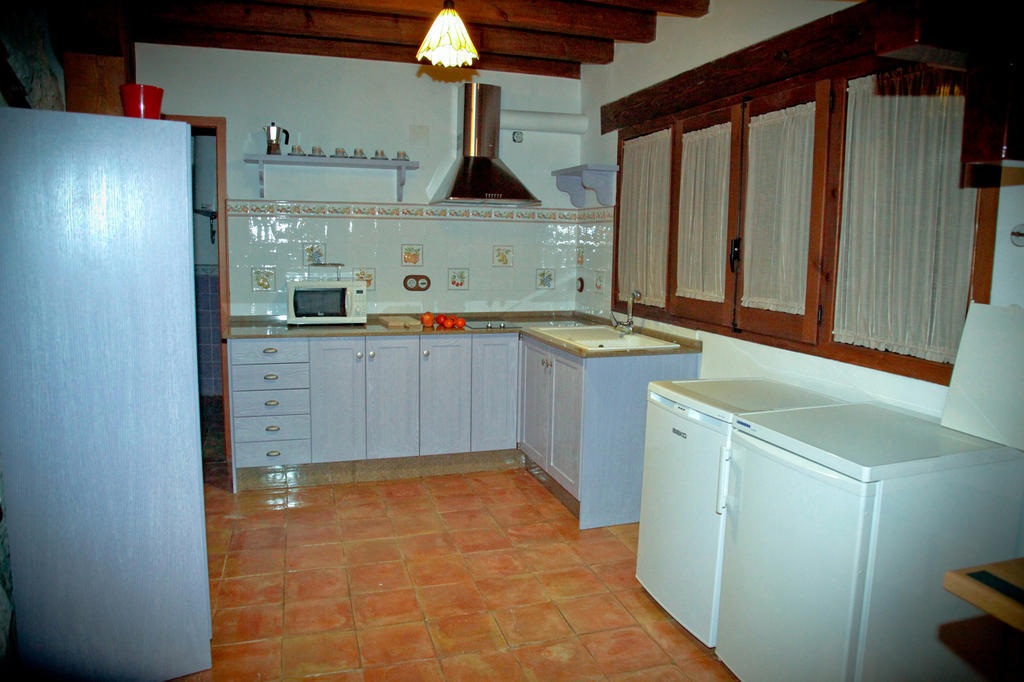 Casa Rural La Bodeguilla Alcala del Jucar Ruang foto