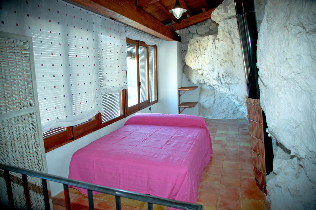 Casa Rural La Bodeguilla Alcala del Jucar Ruang foto